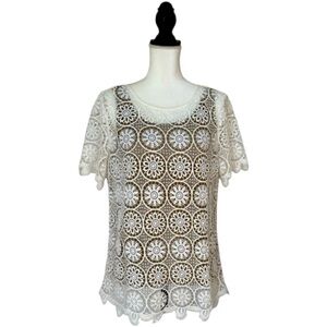 Banana Republic White Lace Top Medallion Crochet Blouse Sheer Boho Size Medium